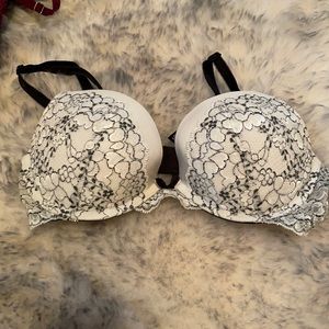 Victoria’s Secret Bra
